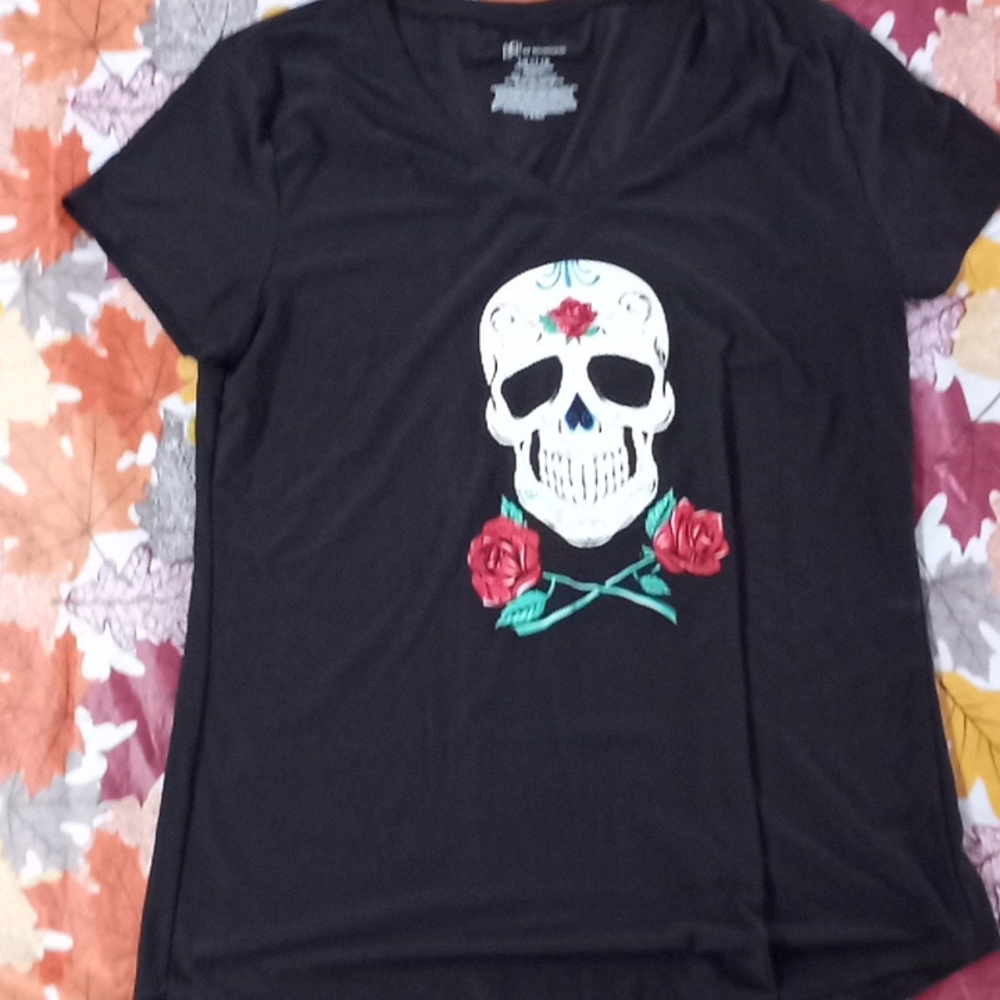 Black t-shirt